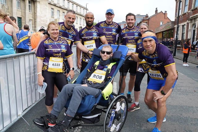 Rob Burrow MBE took part with the help of his former Leeds Rhinos teammate Kevin Sinfield OBE.