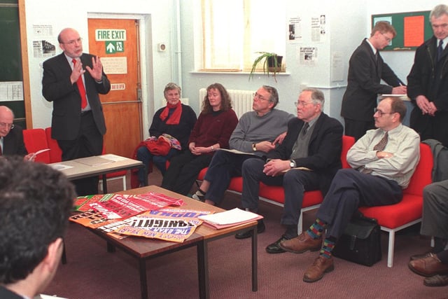 Leeds North West MP Harold Best addresses concerned Royal Park Primary parents at a school meeting in February 2001.