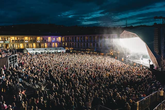 The Piece Hall crowd of more than 5,000. Photos by Cuffe and Taylor/The Piece Hall Trust