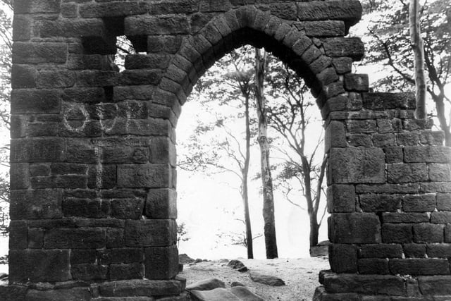 A view through arched doorway in King Alfred's Castle in May 1946.