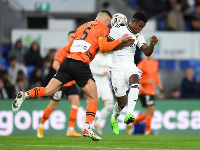 Leeds United's new Colombian international winger Luis Sinisterra, right, who replaced Dan James on the half hour mark.