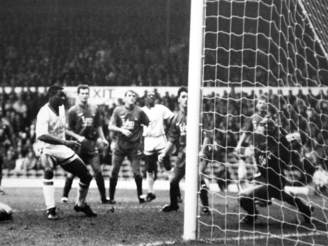 Chris Fairclough provides the Whites response to the Palace opener from Geoff Thomas. Picture by Varleys.