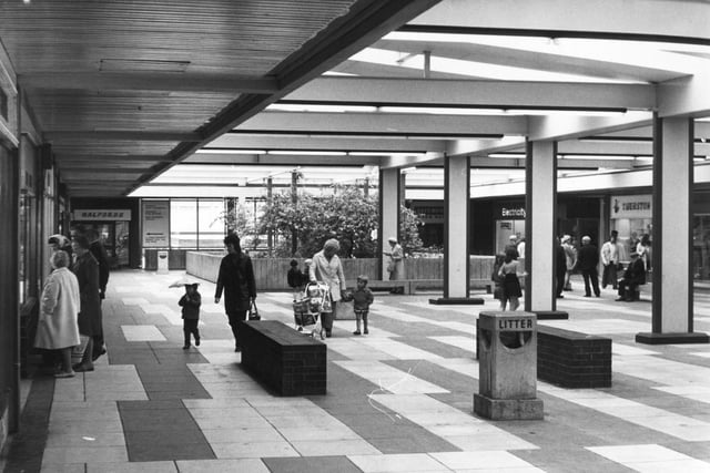 Inside Seacroft Shopping Centre in June 1973.