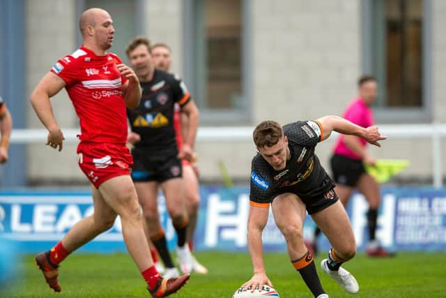 Castleford Tigers' Jake Trueman scores (BRUCE ROLLINSON)