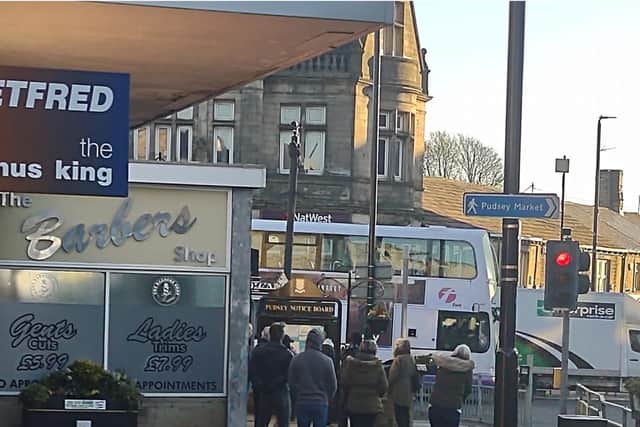 Queues were spotted in Pudsey and across many salons in Leeds from first light this morning.
cc Gemma Swithenbank