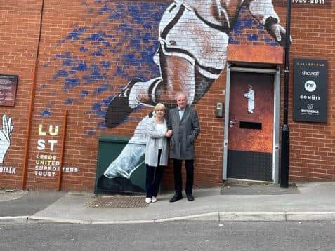 Leeds United Supporters Trust welcomed Roger and Carol Speed to visit the mural which was commissioned by Bramley based business Showoff Design and Display.