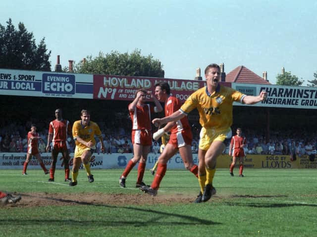 BIG MOMENT - Lee Chapman's goal at Bournemouth sealed Leeds United's 1990 Second Division title and promotion to the top flight.