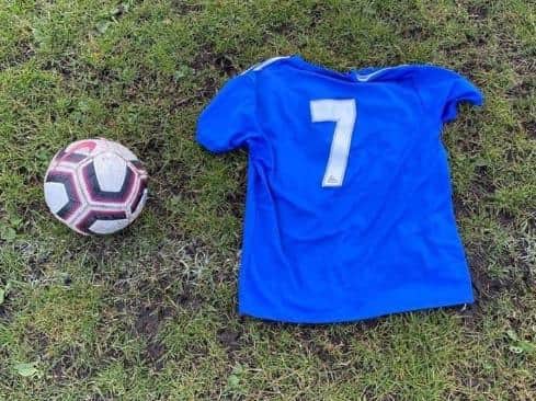 Football clubs across Leeds raise number 7 shirts in memory of Jordan Banks