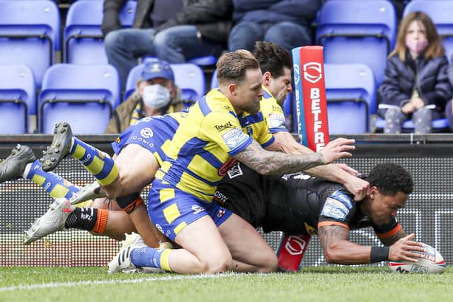 Castleford Tigers winger Jordan Turner touching down against Warrington Wolves earlier in the season. Picture: Paul Currie/SWpix.com.