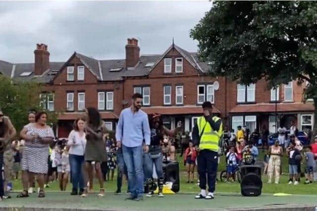 Hundreds of people paid an emotional 'ice lolly salute' tribute to a popular Leeds ice cream man following the news of his death last week. cc Angie Talbot