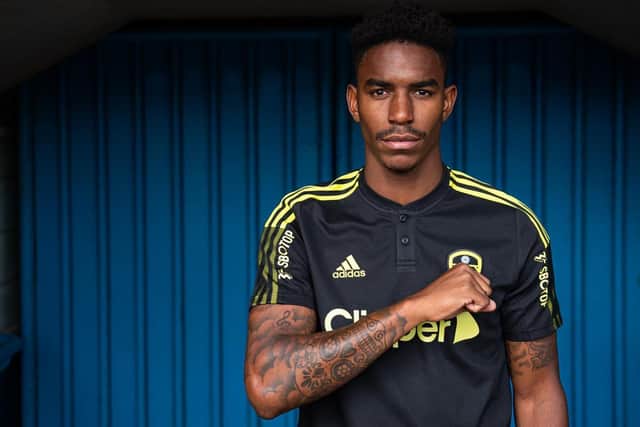 DONE DEAL - Junior Firpo has joined Leeds United from Barcelona in a 15m deal plus add ons. The left-back has signed a four-year deal.