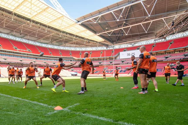 Picture by Allan McKenzie/SWpix.com - 16/07/2021 - Rugby League - Betfred Challenge Cup Final 2021 - Castleford Captains Run - Wembley Stadium, London, England - Castleford train during their Captain's Run session at Wembley.