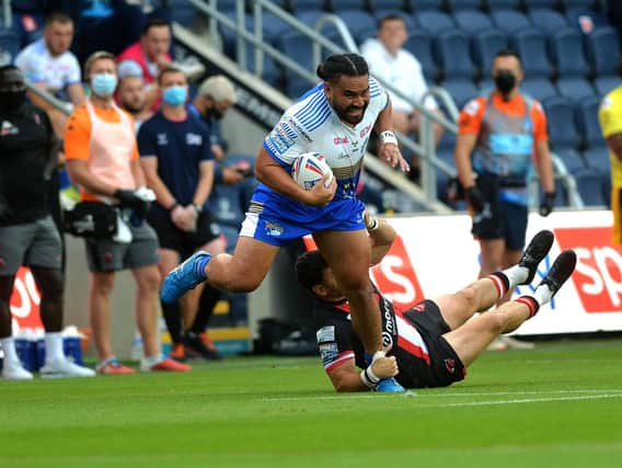 Rhinos' Konrad Hurrell goes on the attack. Picture by Jonathan Gawthorpe.