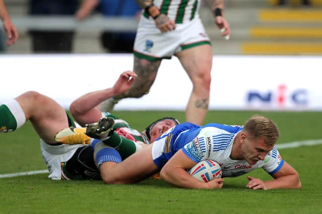 Not Brad at all: Leeds Rhinos' Brad Dwyer scores his side's third try.  Picture: Richard Sellers/PA Wire.