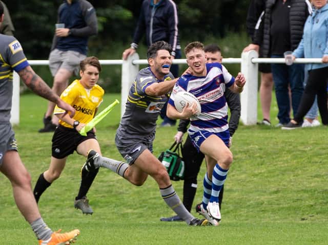 Former Leeds Rhinos academy player Liam Whitton makes a break for Siddal against Oulton. Picture by Bruce Fitzgerald.