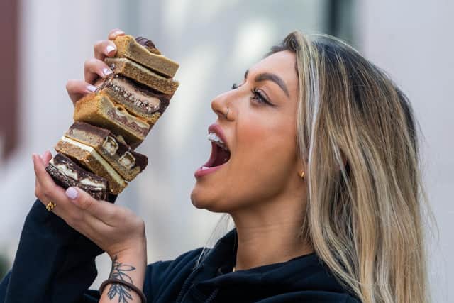 Taste of success, the Savvy Baker - Savannah Roqaa.