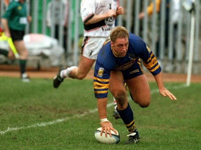 Andy Hay scores for Leeds against Widnes in 1999. Picture by Gary Longbottom.