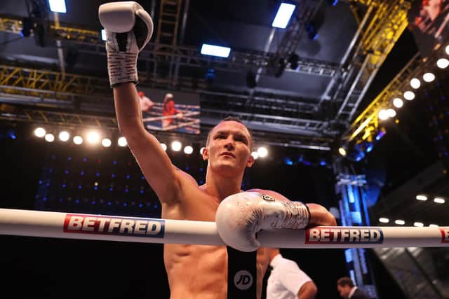 Josh Warrington salutes the Headingley crowd after his Mauricio Lara rematch is halted. Picture By Mark Robinson Matchroom Boxing