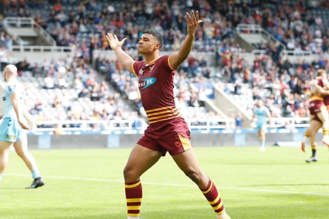Huddersfield Giants' Will Pryce celebrates his try. (ED SYKES/SWPIX)