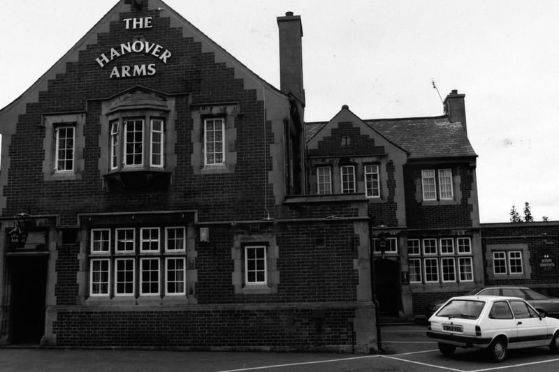The Hanover Arms on Lower Wortley Road in August 1991.
