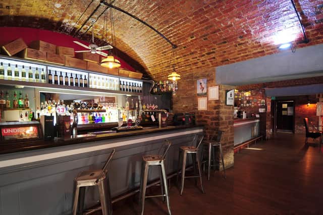 Aire Bar, The Calls, Leeds.