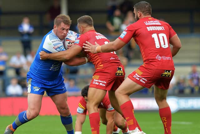 Leeds Rhinos' Tom Holroyd goes on the attack.
 
Picture: Jonathan Gawthorpe.