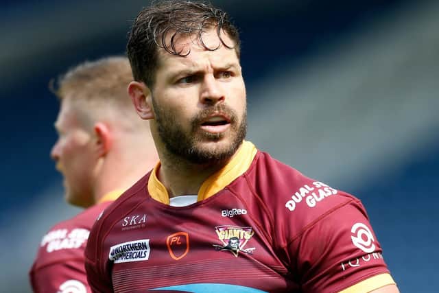 INCOMING: Huddersfield Giants' Aidan Sezer is on his way to Leeds Rhinos for 2022. Picture by Ed Sykes/SWpix.com