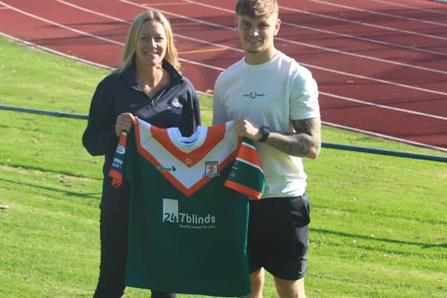 Jack Mallinson with Hunslet non-executive director and Leeds Beckett
senior lecturer Kacy Mackreth at the university's sports facilities. Picture c/o Hunslet RLFC,