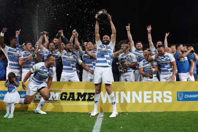 Johnathan Ford of Toulouse celebrates with the trophy. Picture: Manuel Blondeau/SWpix.com