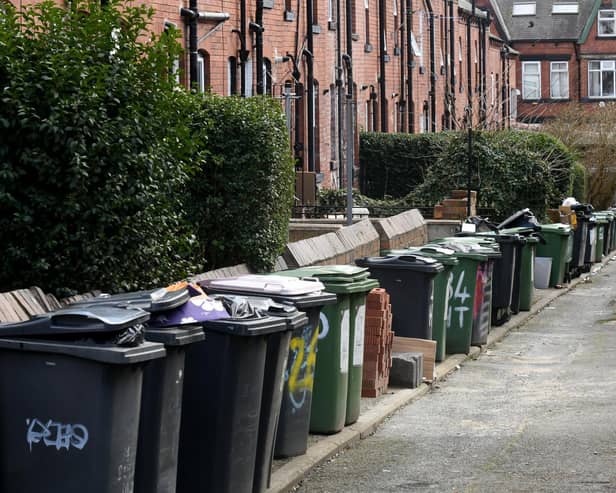 Residents of Leeds will soon be able to use their green bins to recycle glass bottles and jars.