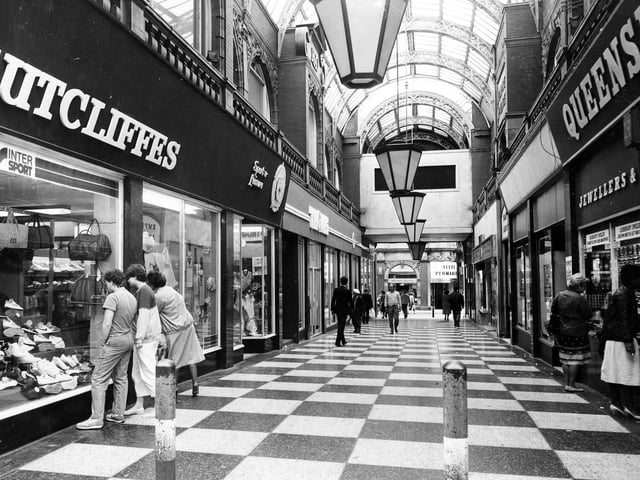 Enjoy these photo memories of the Cross Arcade and County Arcade. PIC: Leeds Libraries, www.leodis.net
