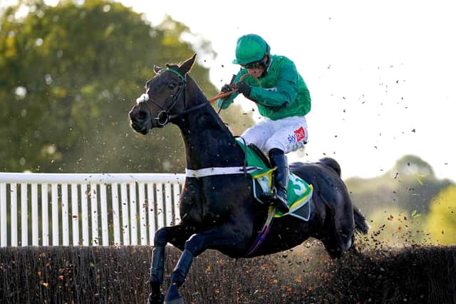 Fusil Raffles and Daryl Jacob were unlikely winners of a dramatic bet365 Charlie Hall Chase at Wetherby.
