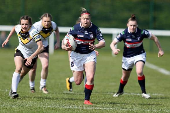 Lisa Taylor makes a break for Wakefield, who will be in group two next season. Picture by Paul Currie/SWpix.com.