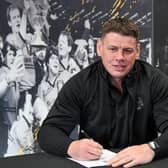 Lee Radford signs on for Tigers. Picture by Melanie Allatt Photography/Castleford Tigers.