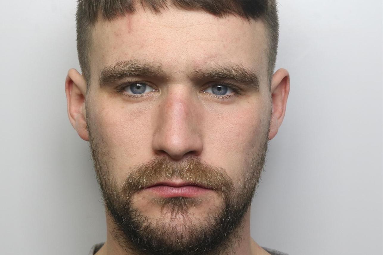 Police launch search for this Leeds man who is wanted on recall to prison