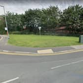 CK Hutchison Networks (UK) Ltd wanted to site the mast andcabinetson a grass vergeat the junction of Fairburn Drive and Woodlands Drive next to East Garforth rail station.
Image: Google
