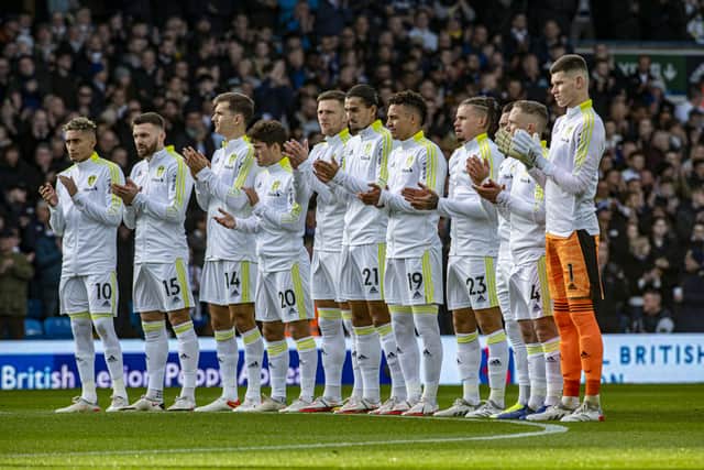 Leeds United players pay their respects to fallen heroes from the armed forces before kick-off against Leicester City. 
Picture Tony Johnson.