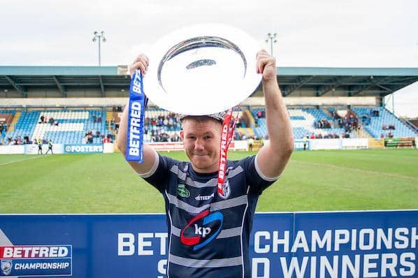 Ian Hardman lifted the Betfred Championship Shield trophy after his final game as a player, in 2018. Picture by Allan McKenzie/SWpix.com.