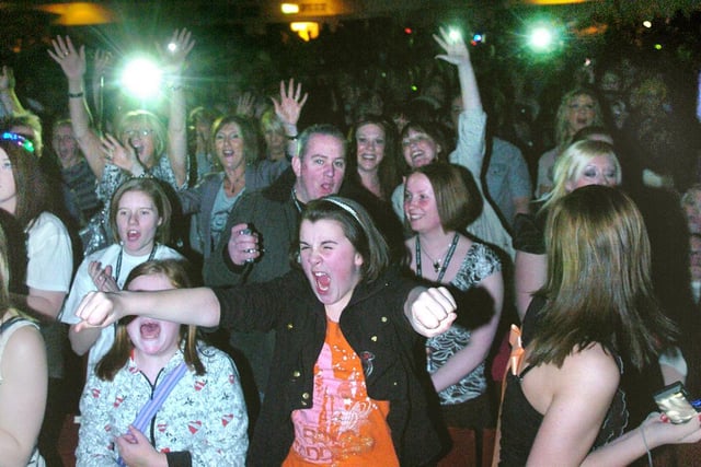 Excited fans ready to see their idol on stage in 2010