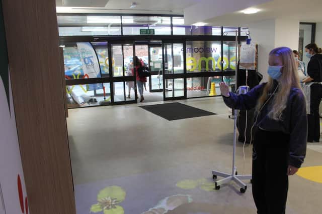 The entrance includes the latest technology, funded by national children’s charity Starlight, to distract and engage patients and their families.
cc LHC