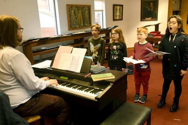 Members of the Wakefield Cathedral Introductory choir 'Byrd Song'. Casper Bevan 8, Kaitlin Thomas 7, James Fitzsimons 6 and Sophia Paticio 8 with James Bowstead on the keyboards. Image: Gary Longbottom