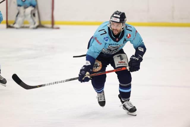 Jason Hewitt was on hand to equalise for Sheffield Steeldogs in the 27th minute. Picture: Peter Best/Steeldogs Media.