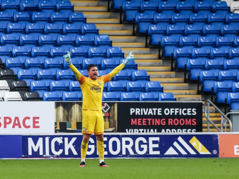 CHRISTY PYM: He's making goalkeeping look very easy right now. Always in the right place, no need for flamboyance, just excellent positioning and a safe pair of hands. Very confident with the ball at his feet as well. 7.5