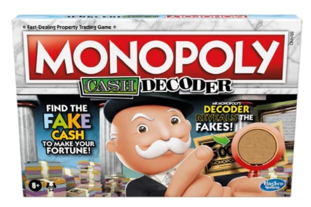 In the Monopoly Crooked Cash game things aren't always as they seem. Someone added fake cash and fake Chance cards! Luckily, Mr. Monopoly is giving players his decoder so they can find the fakes and still make a fortune.