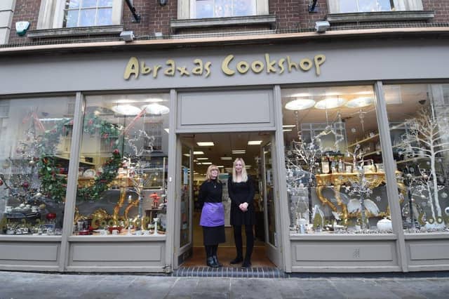 Abraxas Cookshop, St Giles Street
Helen Standing
Parmela Fuller