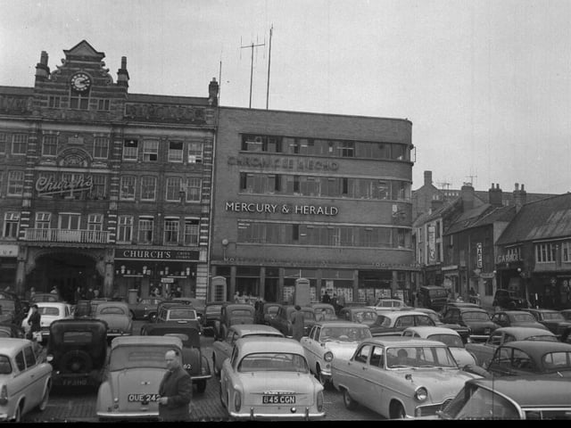Market Square circa 1964 showing Chron building and Emporium Arcade, which was demolished in the 1970s. When there was no market, the square became a popular free car park.