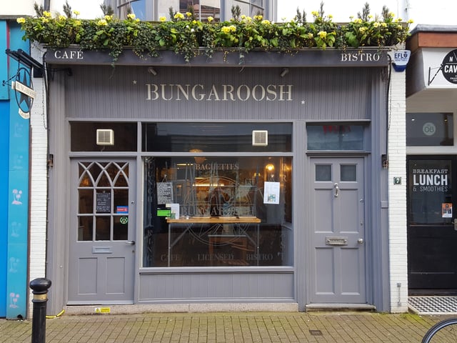 Bungaroosh Café Bistro in Bath Place has been rated number four for vegetarian places and number ten for vegan places in Worthing according to Tripadvisor