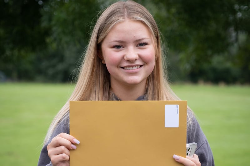 GCSE results 2021: Ark Alexandra Academy. Paige Kingham. SUS-211208-150245001