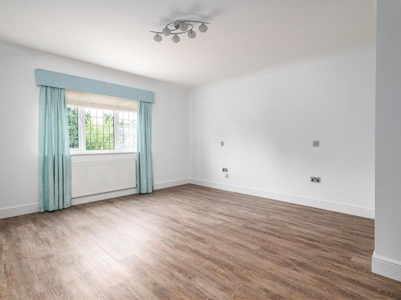Ernest House, Thorney