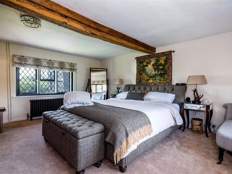 Detached farmhouse in Sharpsbridge Lane, Piltdown near Uckfield. Photo: Zoopla